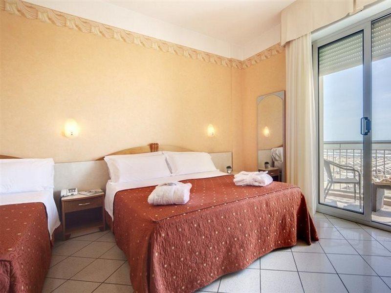 Hotel Ambra 3*